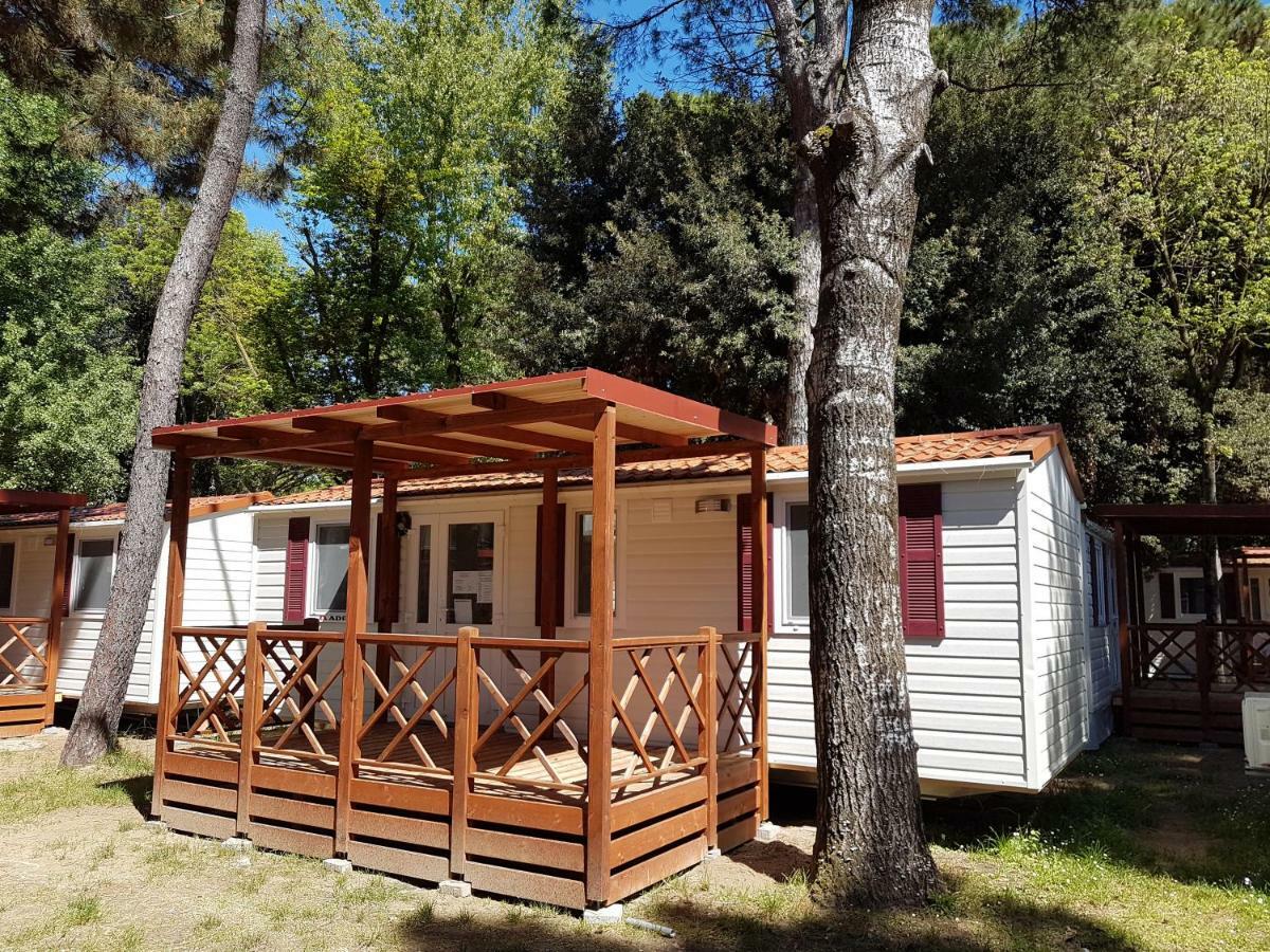 Victoria Mobilehome In Centro Vacanze San Francesco Duna Verde Exterior foto